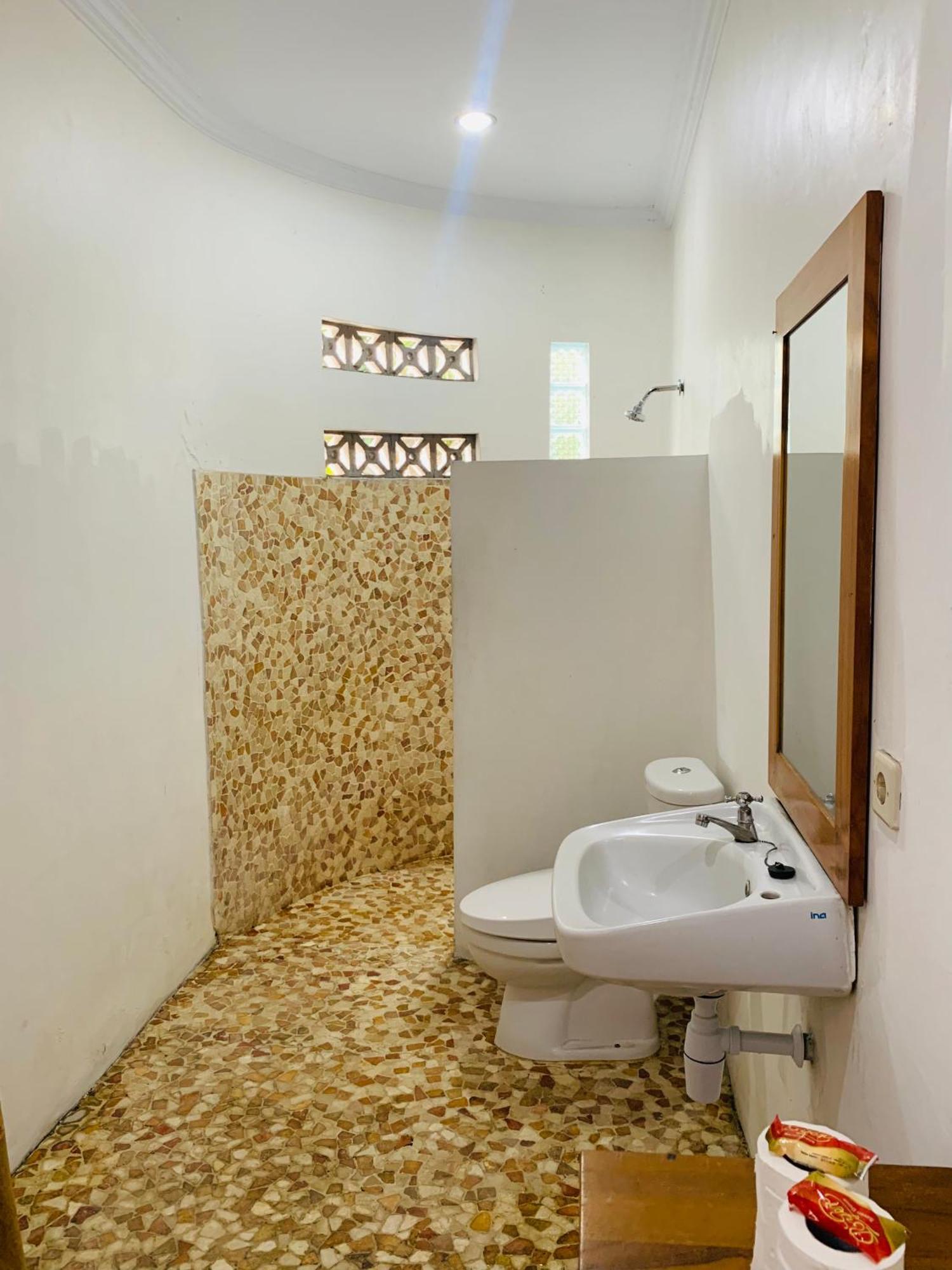 Villa Bougenville Джокьякарта Экстерьер фото